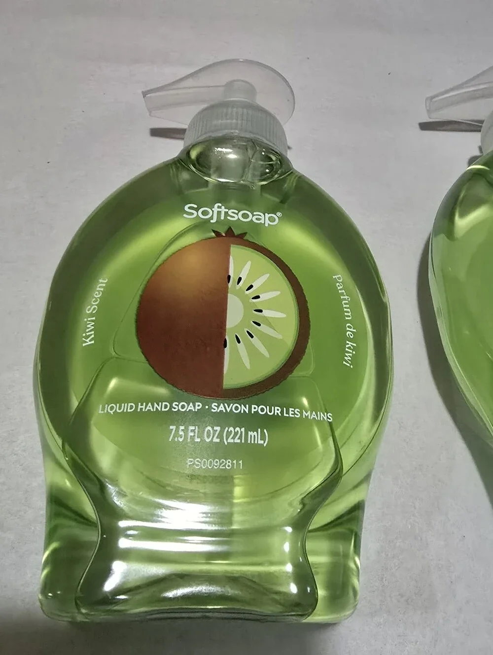 Softsoap Kiwi Scent Hand Soap Set Of 6 Limited Edition 7.5oz Bathrooms Kitchen